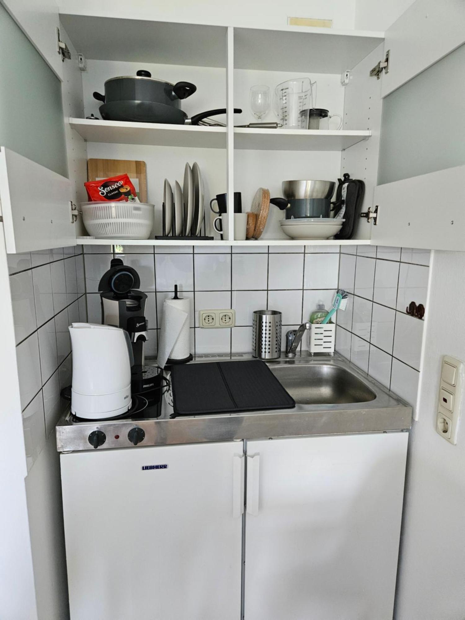 Charmante 1 Zimmerwohnung Mit Stellplatz Wurtzbourg Extérieur photo